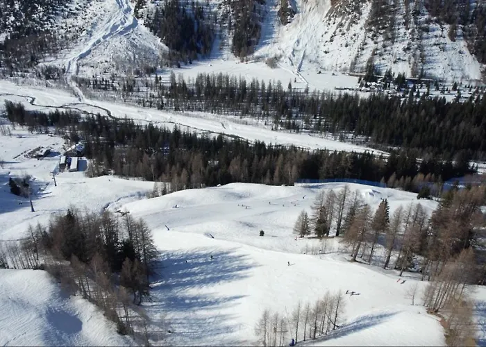 木屋 Chez Louis - Alpine Charm With Mont Blanc View & Access 库马约尔