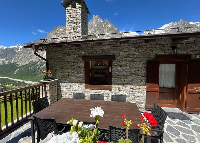 Chez Louis - Alpine Charm With Mont Blanc View & Access 木屋 *