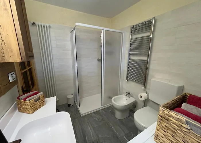 Chez Louis - Alpine Charm With Mont Blanc View & Access شاليه