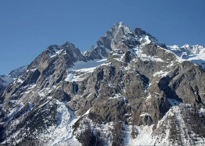 Chez Louis - Alpine Charm With Mont Blanc View & Access